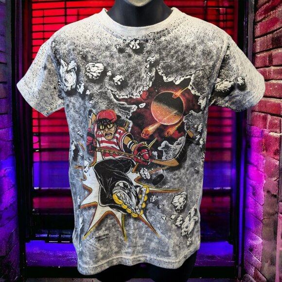 Northern Getaway 90s Rollerblading Hockey in Space Shirt, Small - Picture 1 of 3